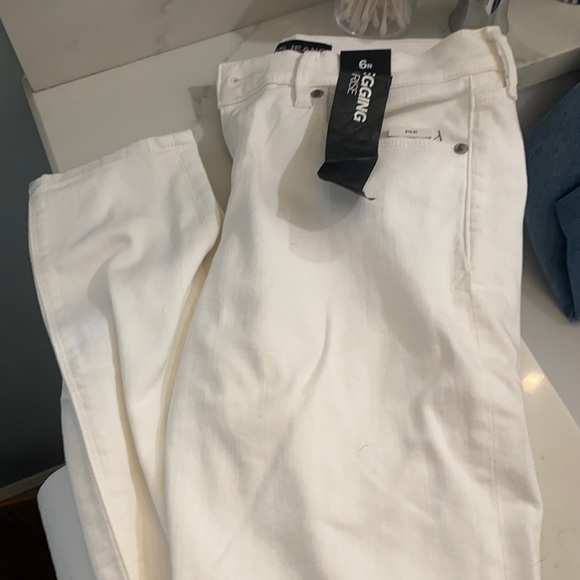 Denim - White jeans from express NWT